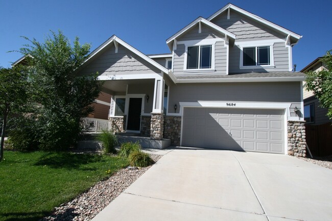 Beautiful 4 bedroom home available in Peyton! - Beautiful 4 bedroom home available in Peyton!