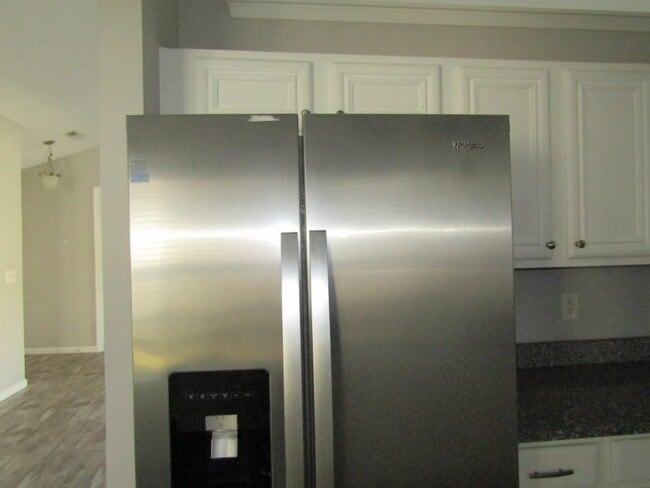 Photo - 151 Heath Dr