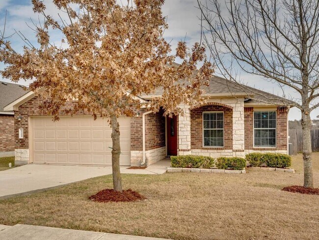 Photo - 5704 Malcolm Trail