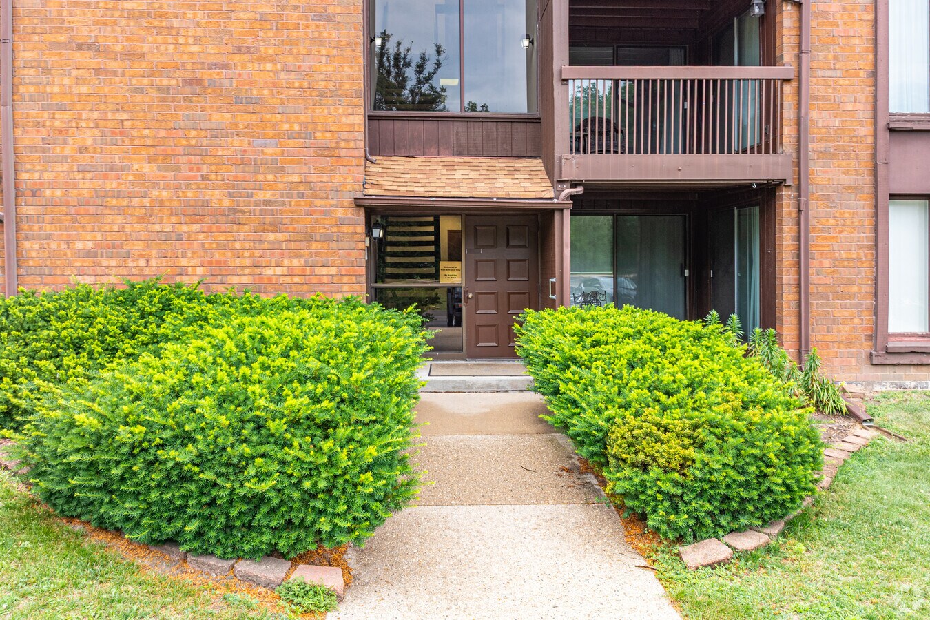 Entrance - Cloisters of Forest Hills