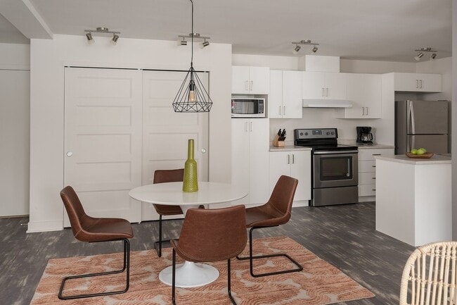 Photo - 2085 Av. Papineau Unité 106