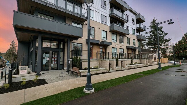 Building Photo - 9456-9134 134 St