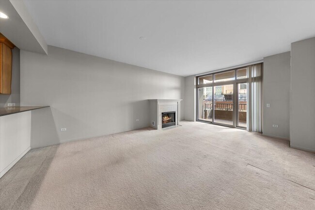 Photo - 530 N Lake Shore Dr Unit 902