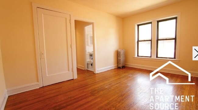 Building Photo - 3310 W Schubert Ave