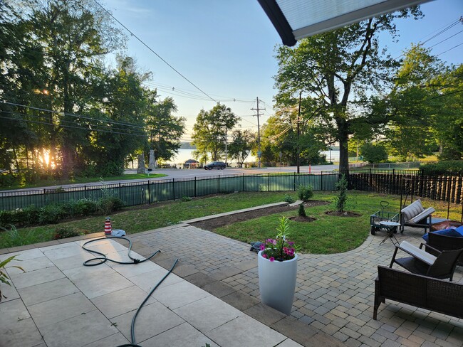 Building Photo - 3 Capen Hill Rd Rental