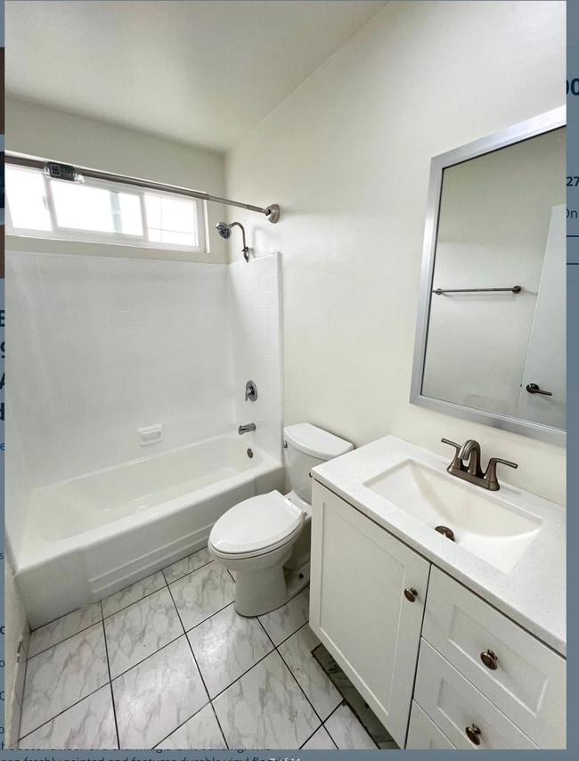 1326 Amherst Ave Unit 8