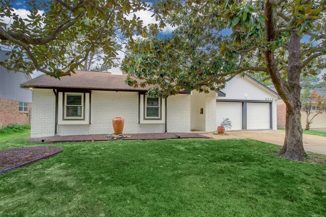 Building Photo - 6310 Autumn Arbor Dr