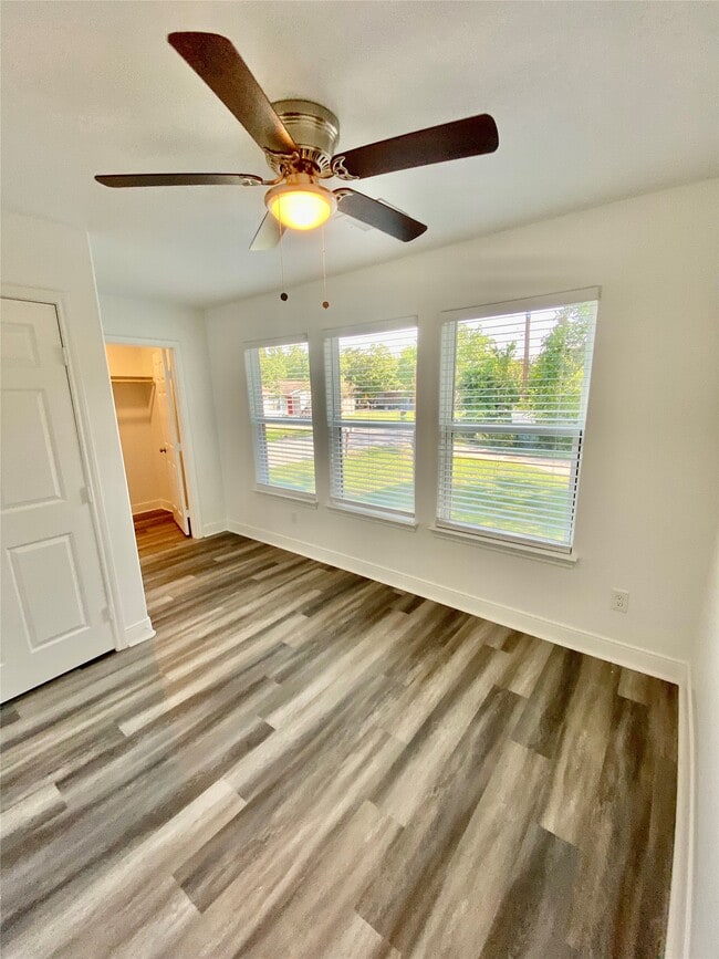 Building Photo - 4301 14th St