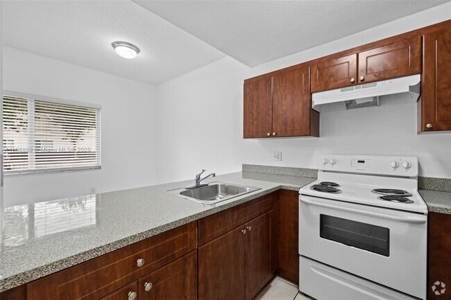 Building Photo - 2493 W 78th St Unit 201 Rental