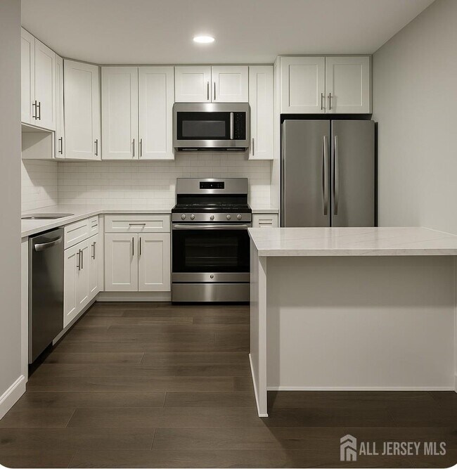 Photo - 340 Bowler Ct