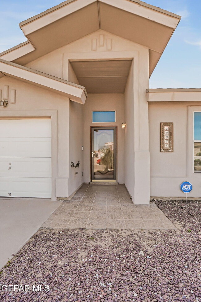 Photo - 12928 Alfredo Apodaca Dr