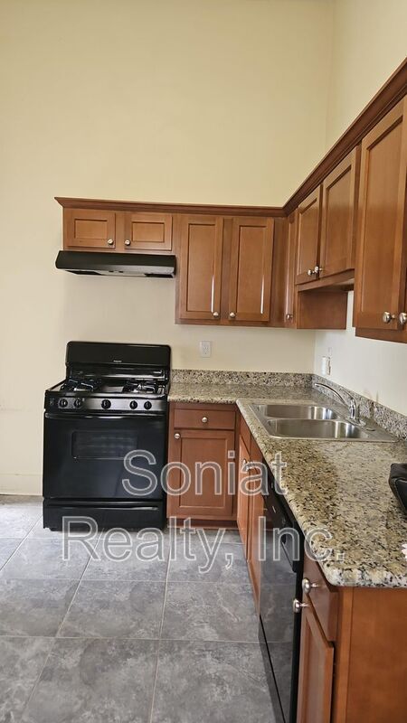 Photo - 1910 Elysian Fields Ave