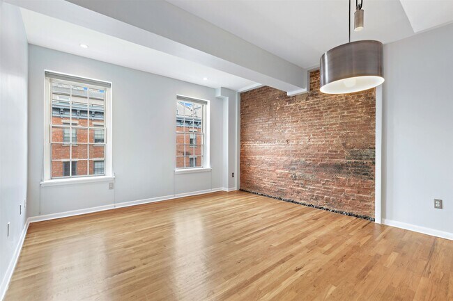 Photo - 187 Wayne St Unit 413C