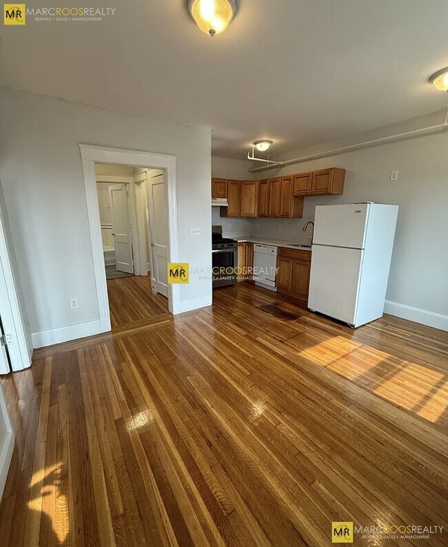 Photo - 1637 Commonwealth Ave Unit 17