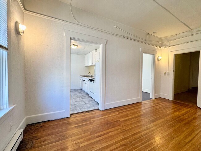 Photo - Leong 5th Ave N Unit 2