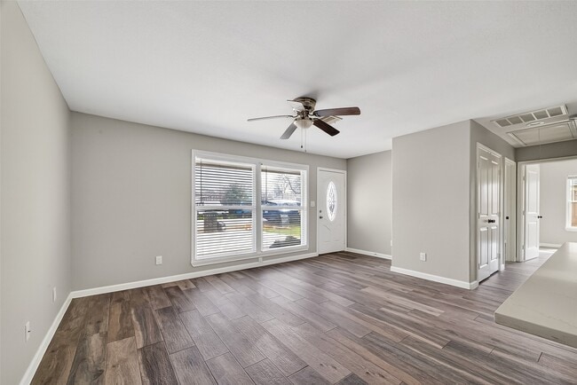 Photo - 4106 White St