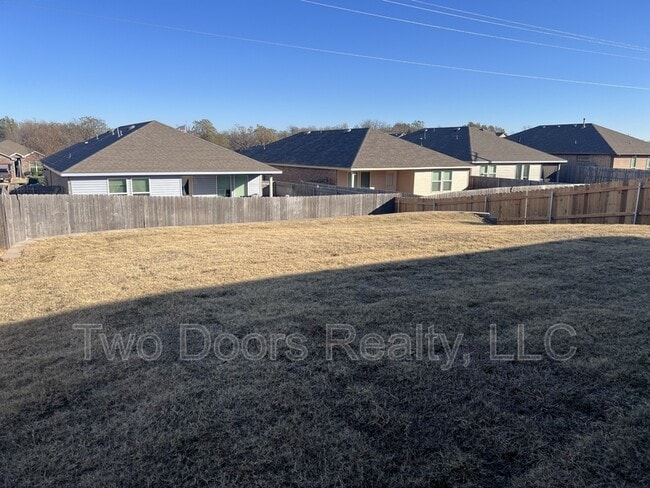 Photo - 13812 Klinsman Rd