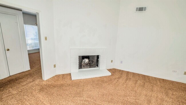 Photo - 10102 Waterstone Dr