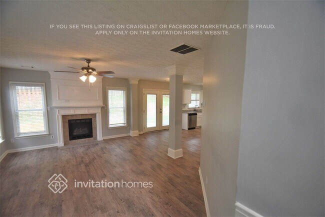 Photo - 2546 Plymouth Way