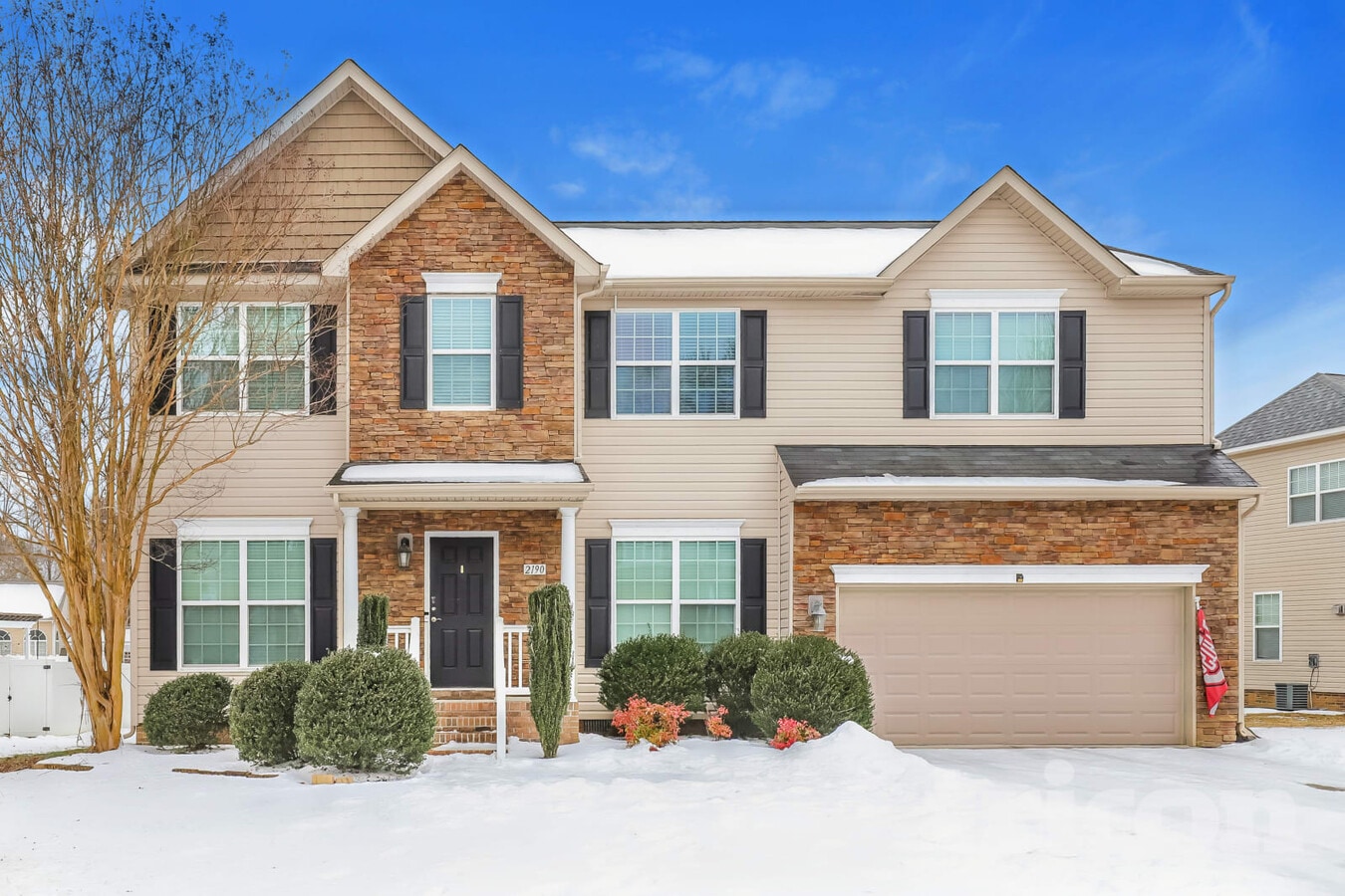 Photo - 2190 McLaughlin Dr