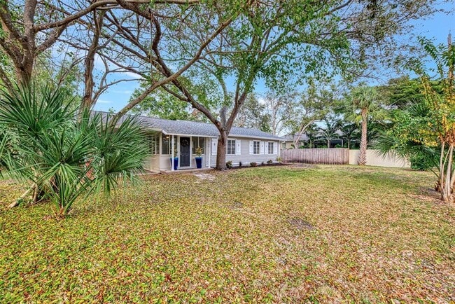 Photo - 1891 Prospect St