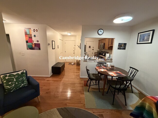 Photo - 803 Centre St Unit T