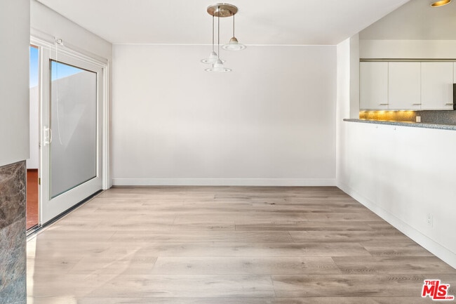 Photo - 4297 Carpinteria Ave