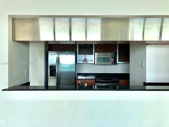 Photo - 1800 N Bayshore Dr Unit 605