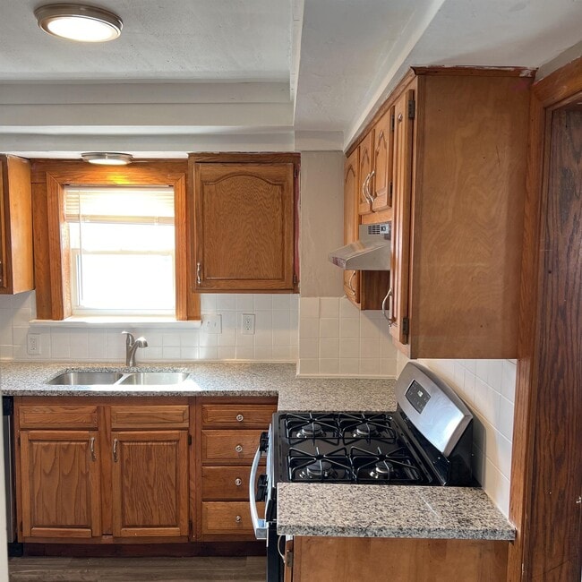 Photo - 1239 Herberich Ave