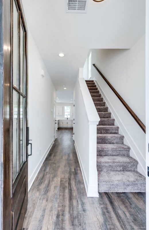 Photo - 518 Taffy Wy