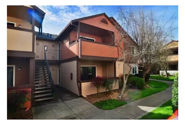 Photo - 3 bedroom 2 bath Windsong Condo ~ Includes... Unit 121