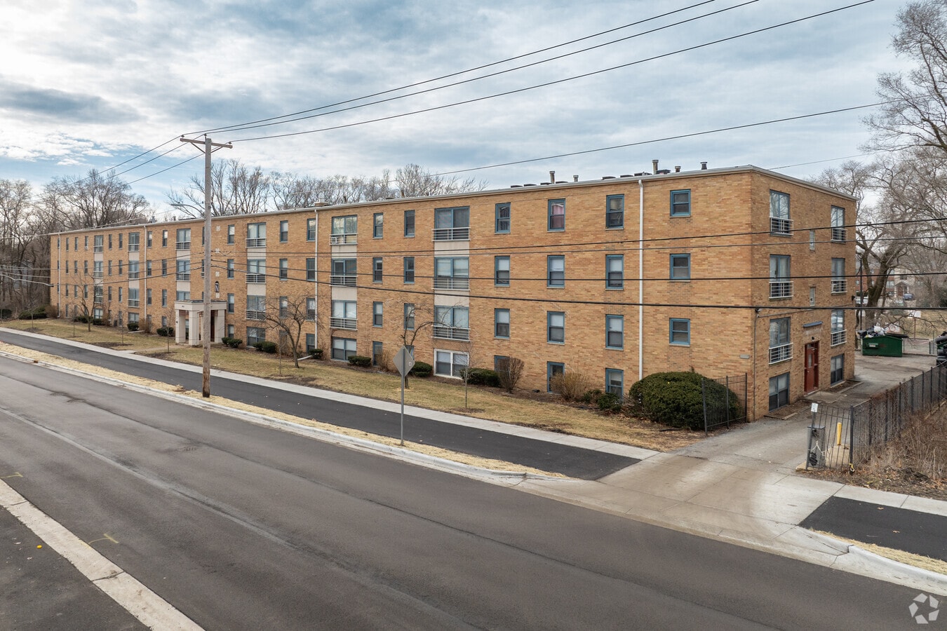 320 N Lake St - 320 North Lake Street