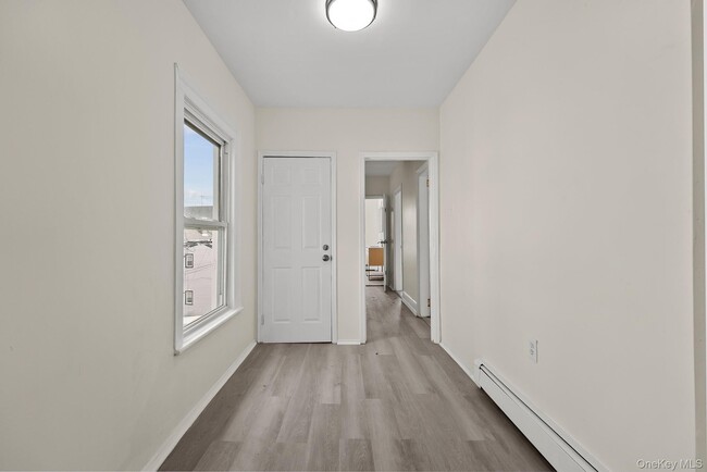 Photo - 11 Lafayette Pl Unit 2