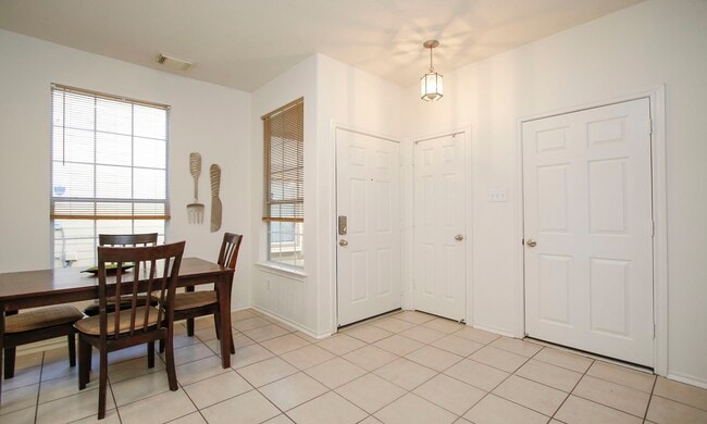 Photo - 191 N Burberry Park Cir