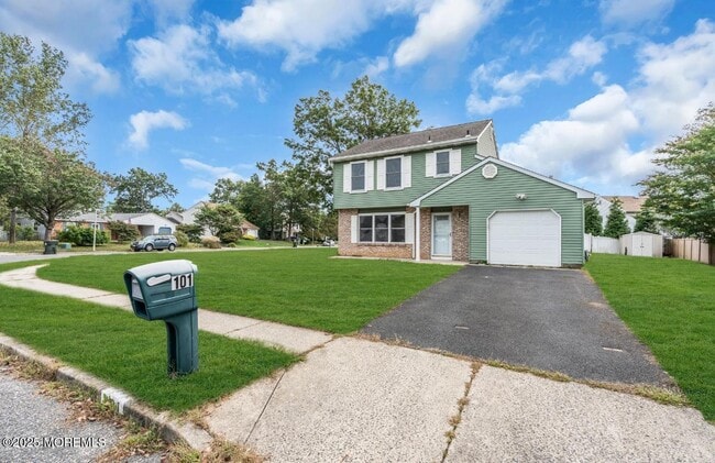 Photo - 101 Bristlecone Dr