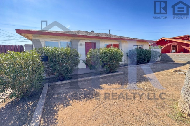 Photo - 3Bed/2Bath House 35th Ave/Bethany! NO APPLICATION FEE! - RV GATE, NO HOA!