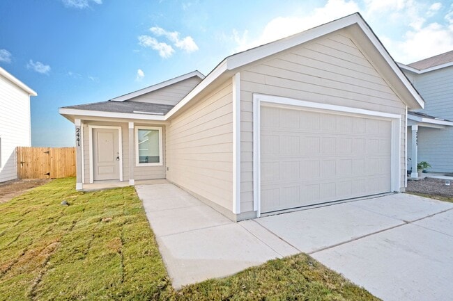 Photo - 2441 Legends Crk