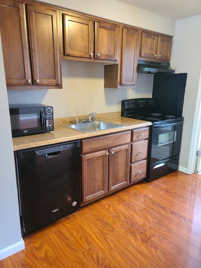 Photo - 808 N Lincoln Ave