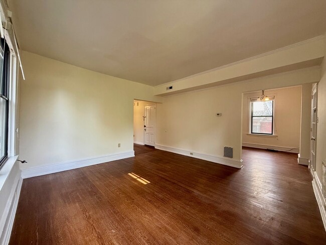 Photo - 1610 N Broom St