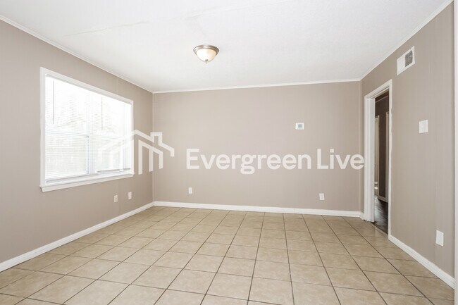Photo - 3434 Seaforth Dr