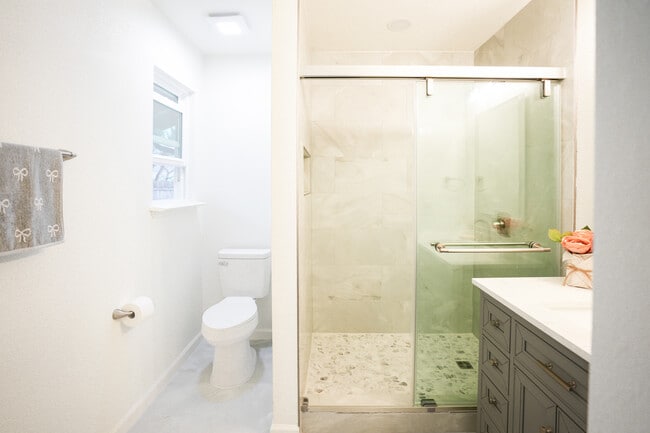 Photo - 2607 Aldford Dr