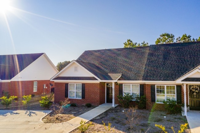 532/534 Spring Forest Rd. (3 hab, 2 baños) - 532 Spring Forest Rd Apartamentos