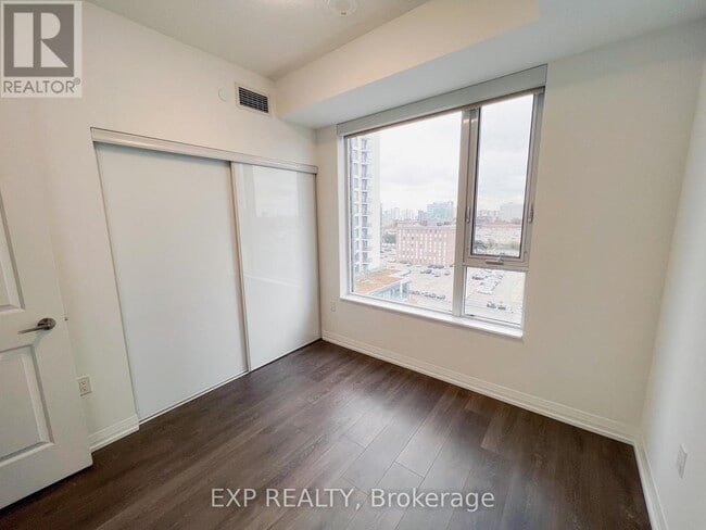 Photo - 60 Ann O'Reilly Rd Unité 863