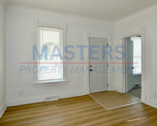 Photo - 225 Palmer St