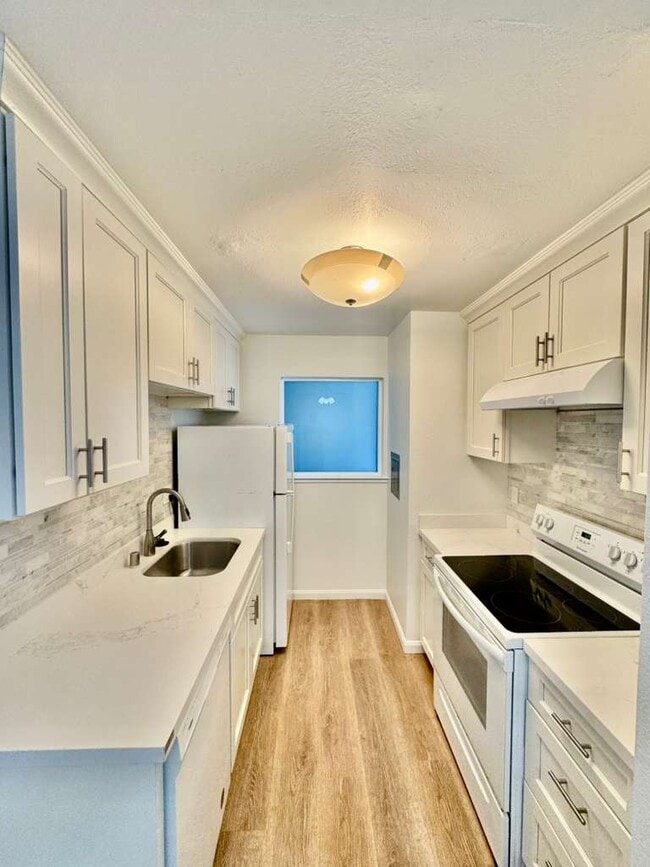 Photo - 495 Ignacio Blvd Unit 266