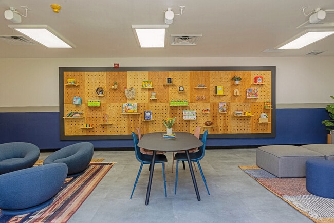 Novi at Lowry apartments — community photo