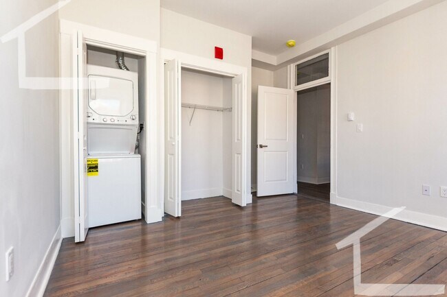 Photo - 8/1 No Fee! - Renovated junior 1BR with laundry in unit!