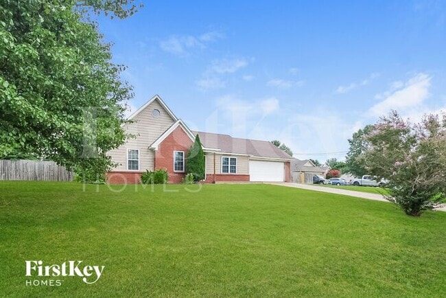 Photo - 234 Oxford Dr