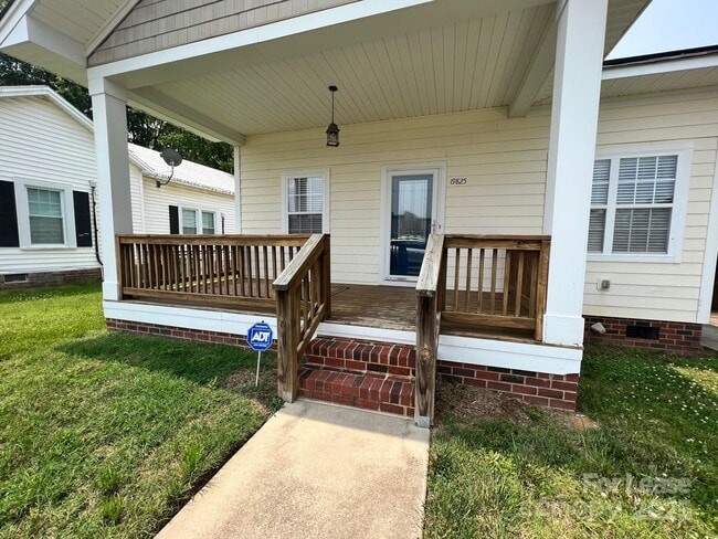 Photo - 19825 Mulberry St Casa