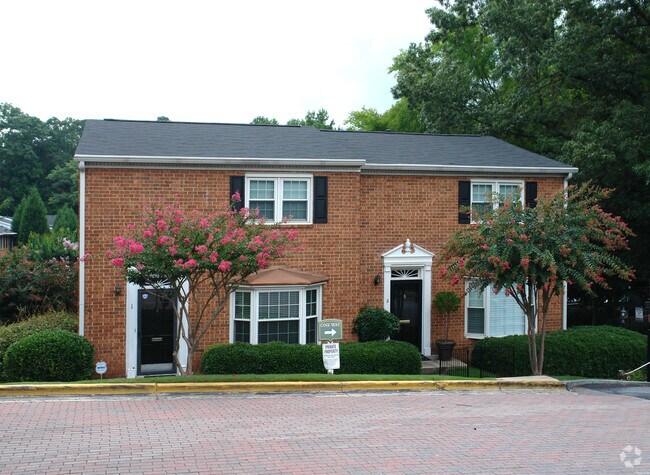 Photo - Townhomes Of Sandy Springs